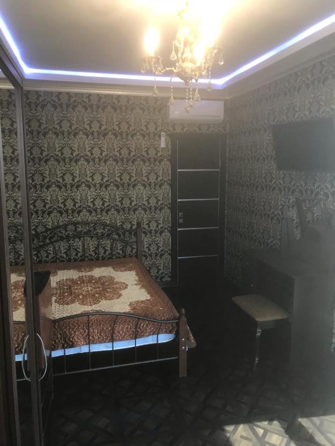 Nina Mini Hotel Gagra Extérieur photo